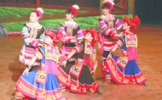 民族连南瑶族舞蹈图片