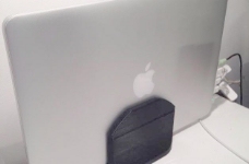 13英寸的MacBook Pro视网膜/空气-码头